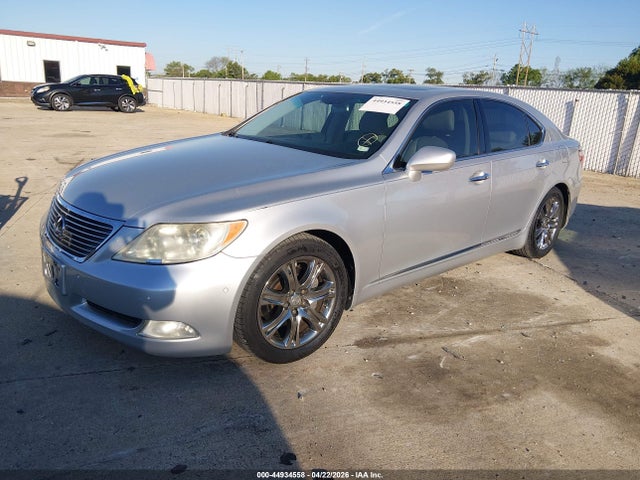 Lexus LS