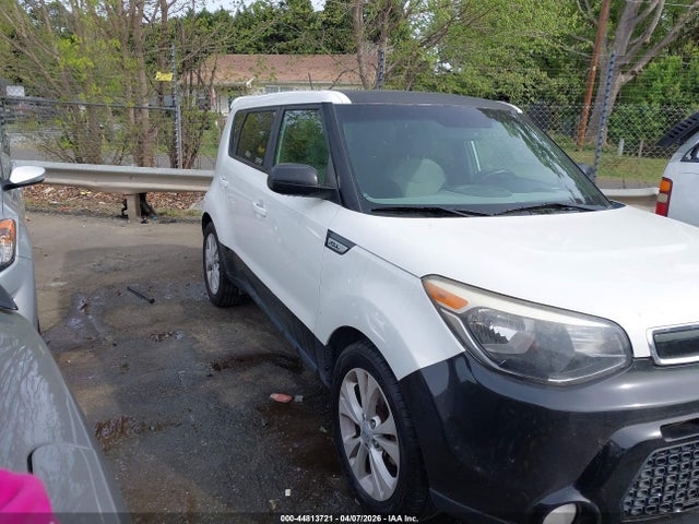 Salvage Kia Soul Image