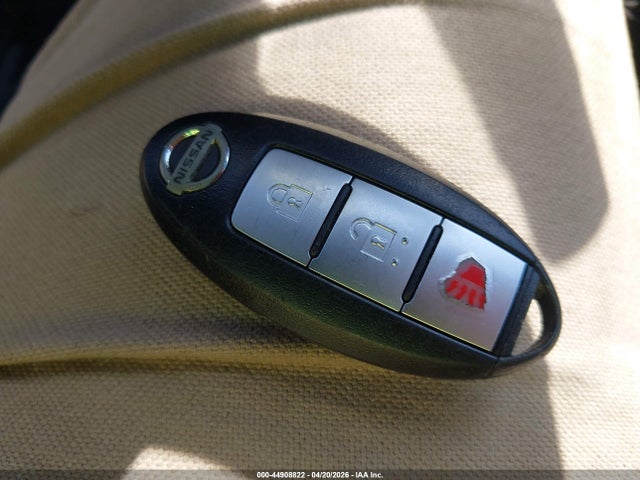 Nissan Murano S