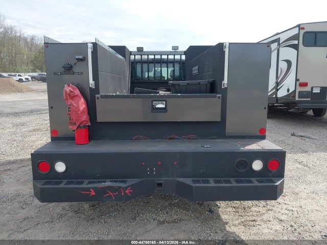 Ford F-550 Xl