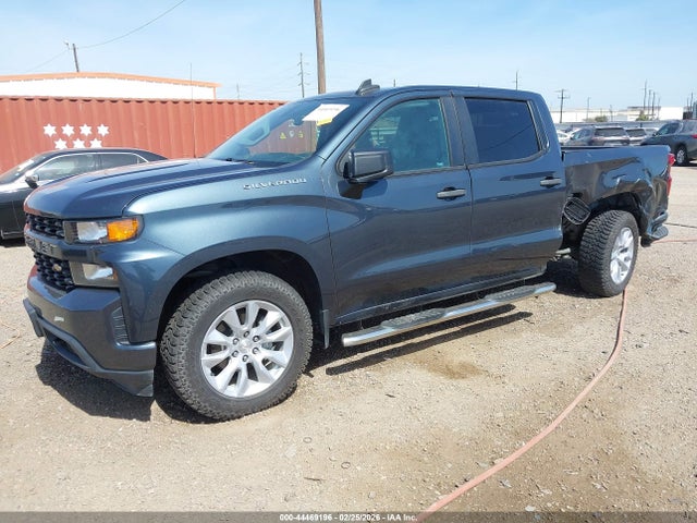 Chevrolet Silverado 1500 2wd  Short Bed Custom
