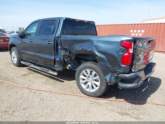 Chevrolet Silverado 1500 2wd  Short Bed Custom