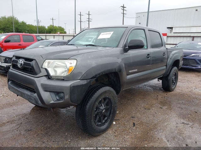 Toyota Tacoma Base V6