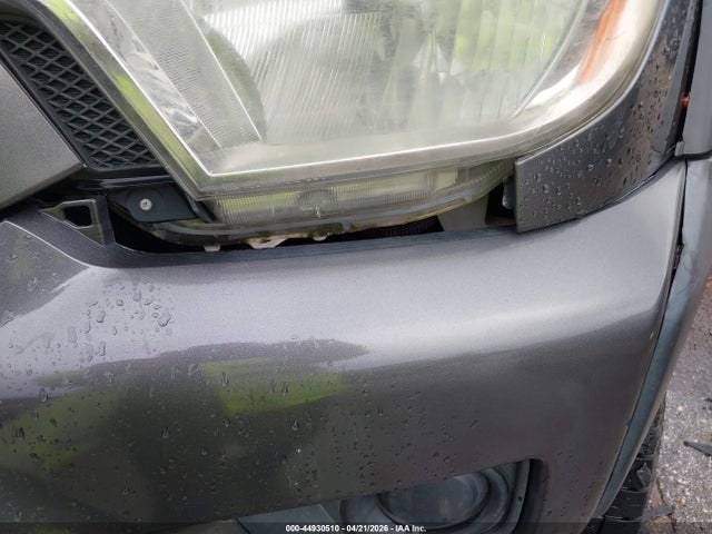 Toyota Tacoma Base V6