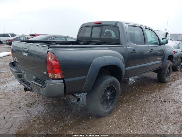 Toyota Tacoma Base V6