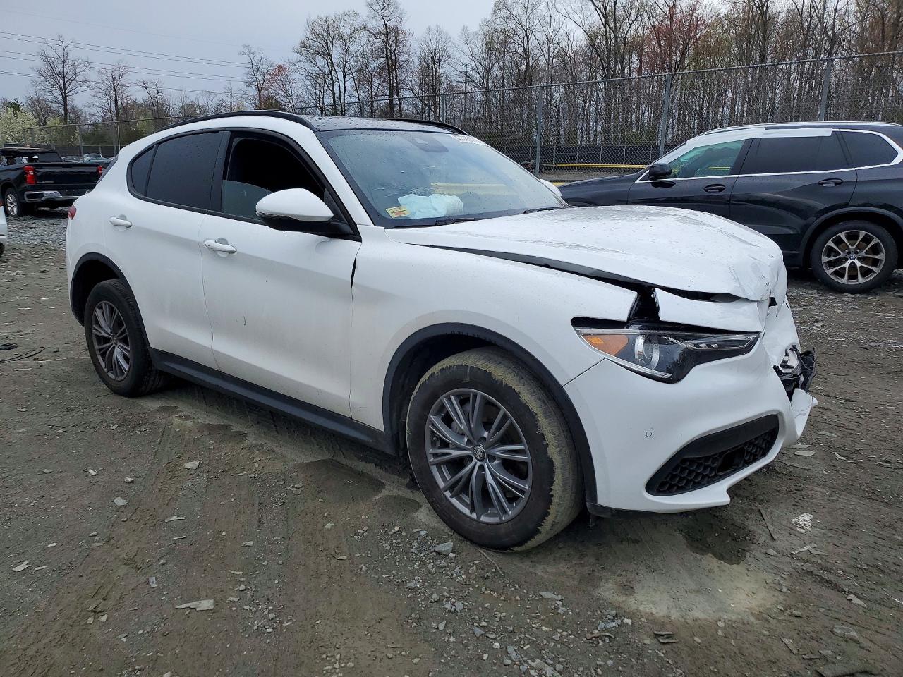 Alfa Romeo Stelvio Sprint