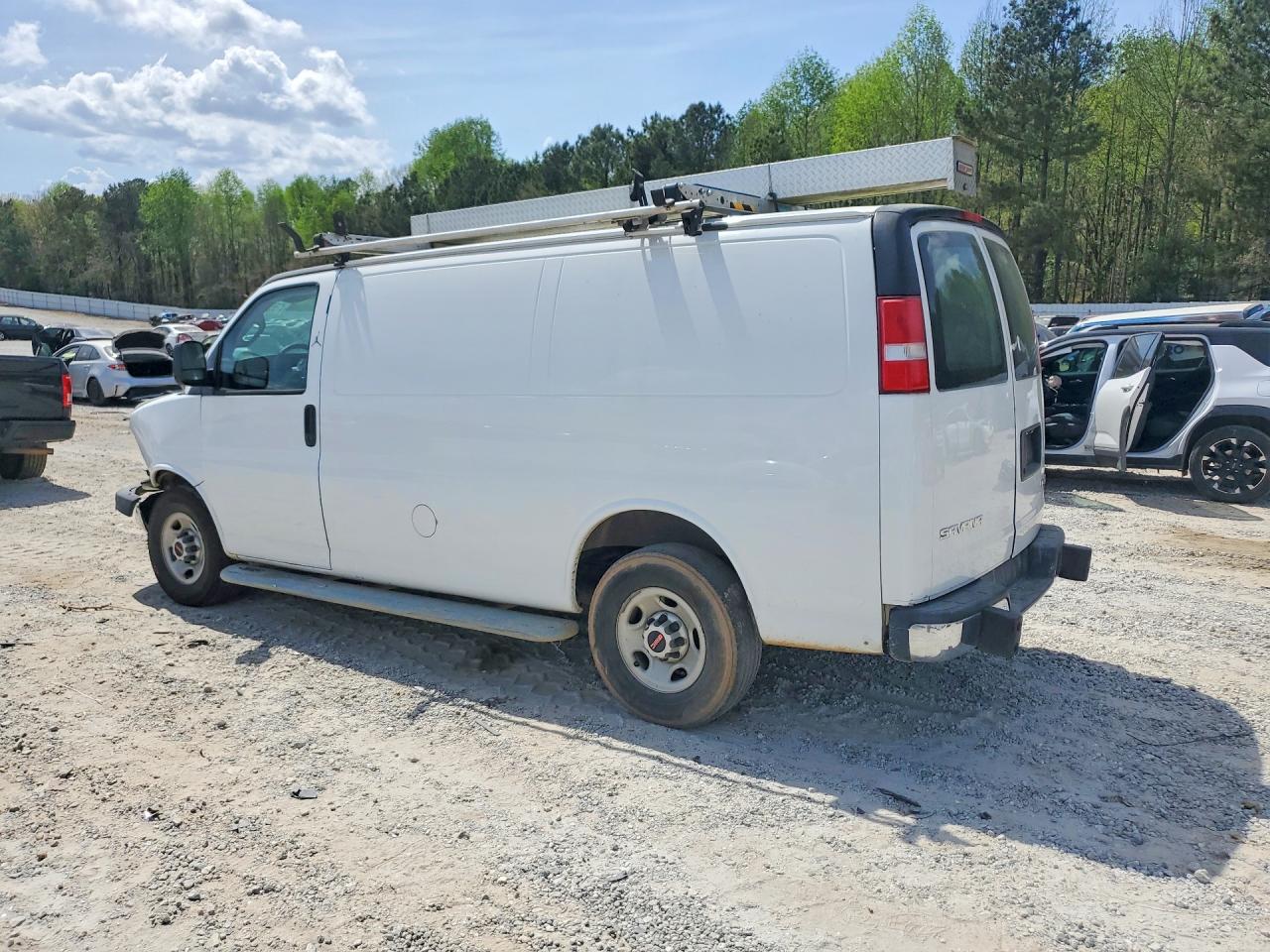 GMC Savana G2500