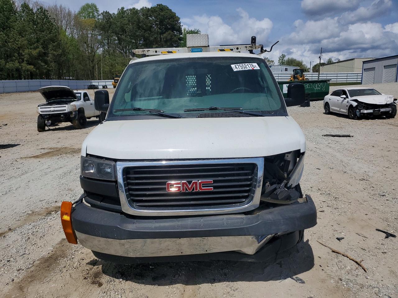 GMC Savana G2500