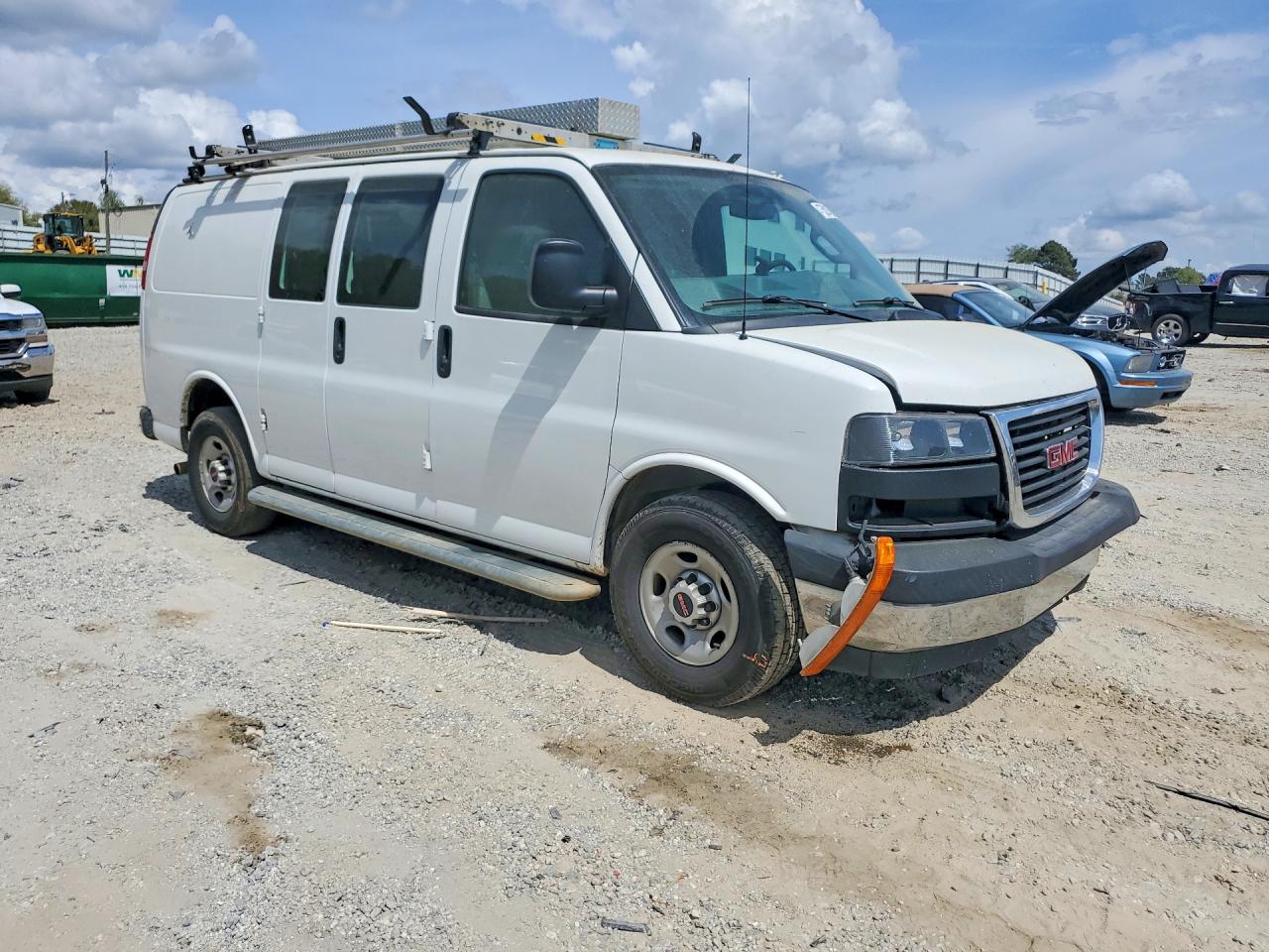 GMC Savana G2500