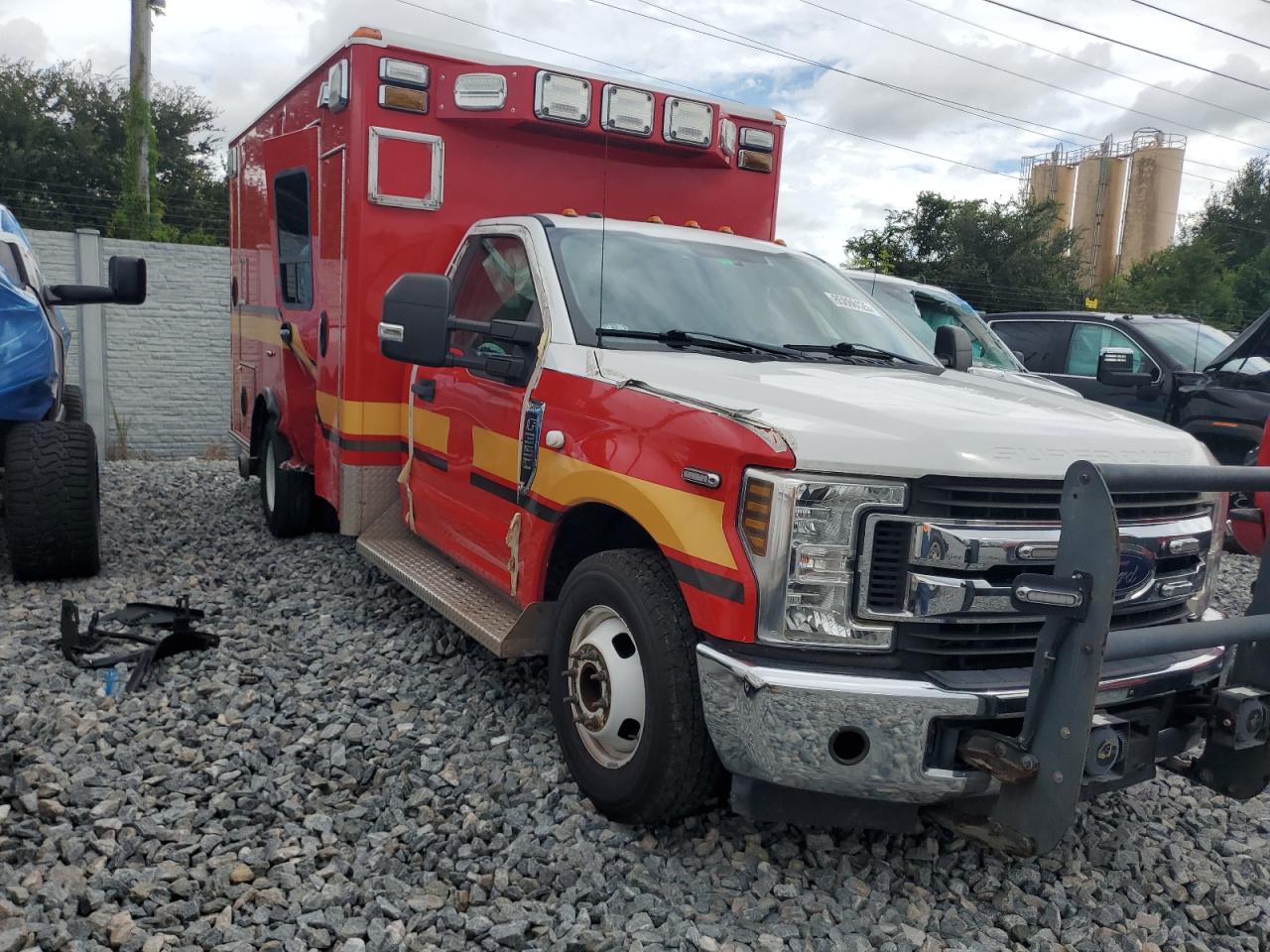 Ford F-350 Super Duty