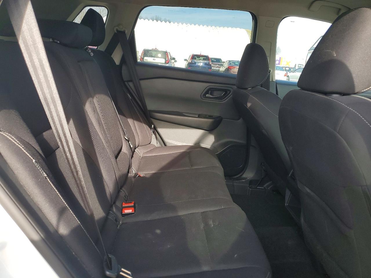 Nissan Rogue S