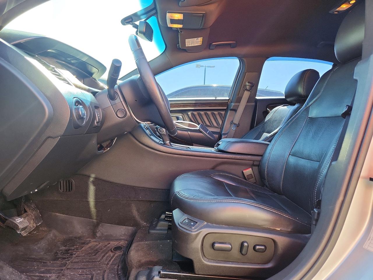 Ford Taurus Limited