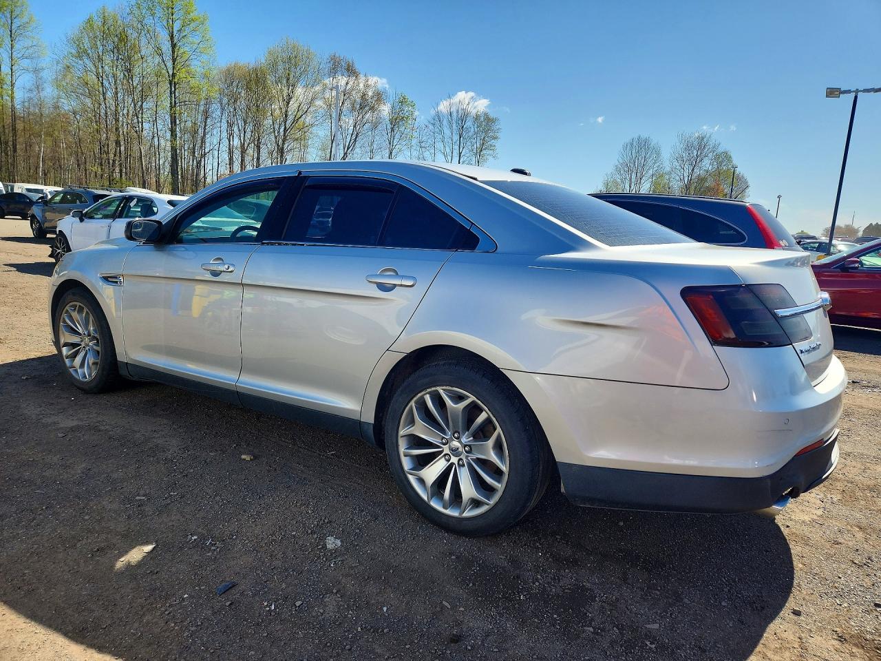 Ford Taurus Limited