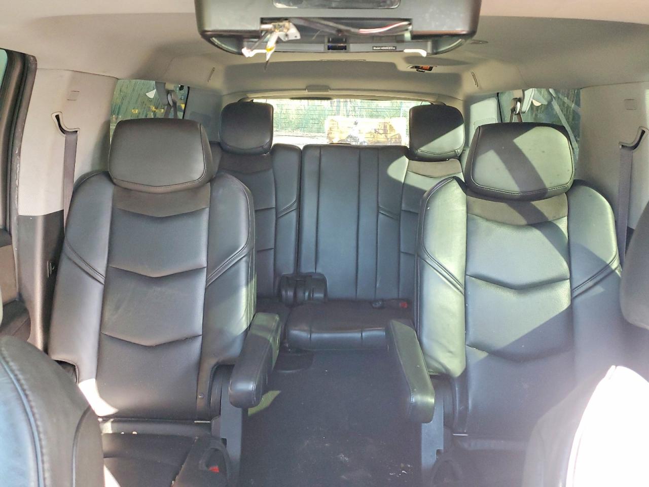 Cadillac Escalade Esv Luxury