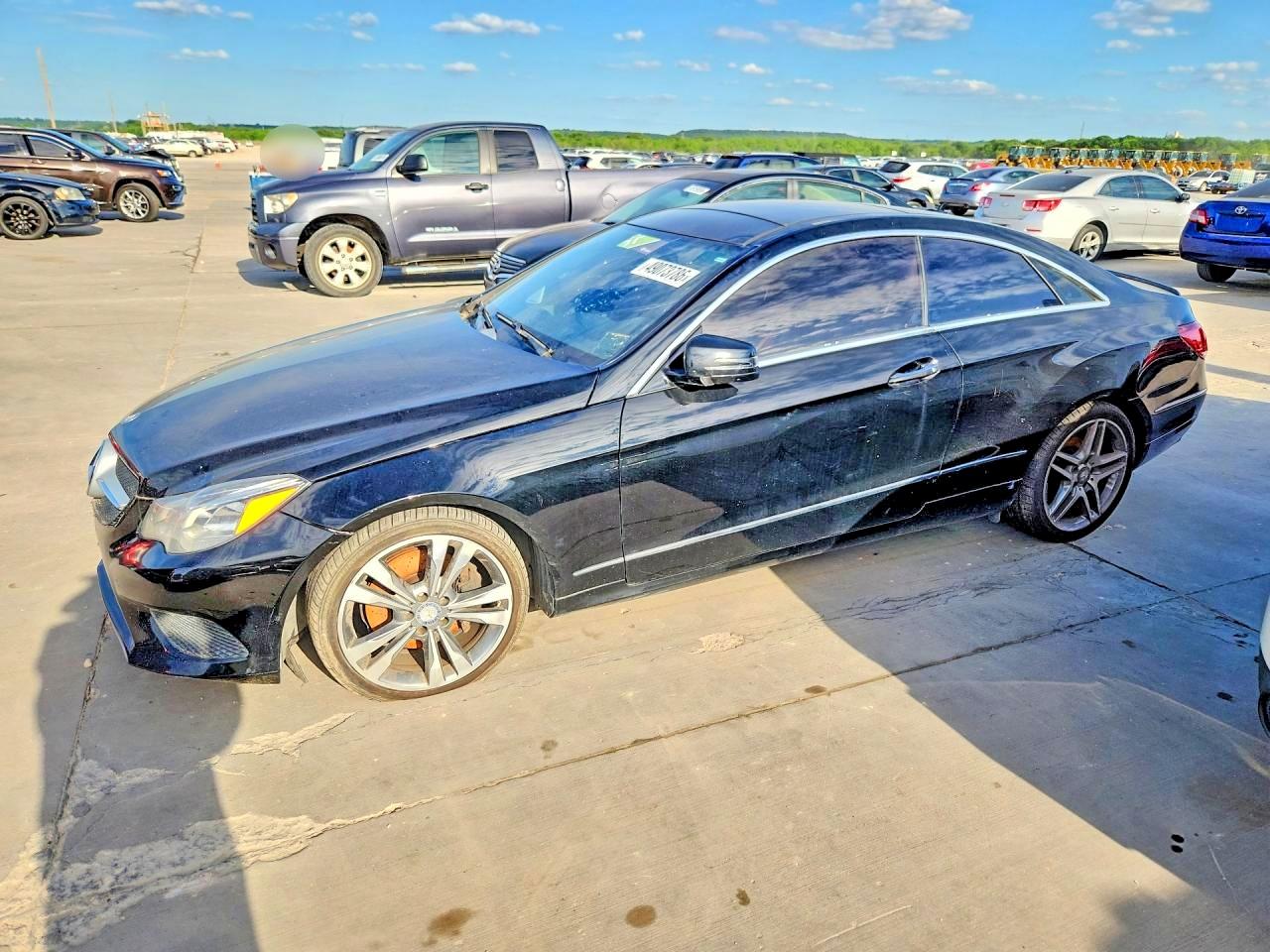 Salvage Mercedes-Benz E-Class Image