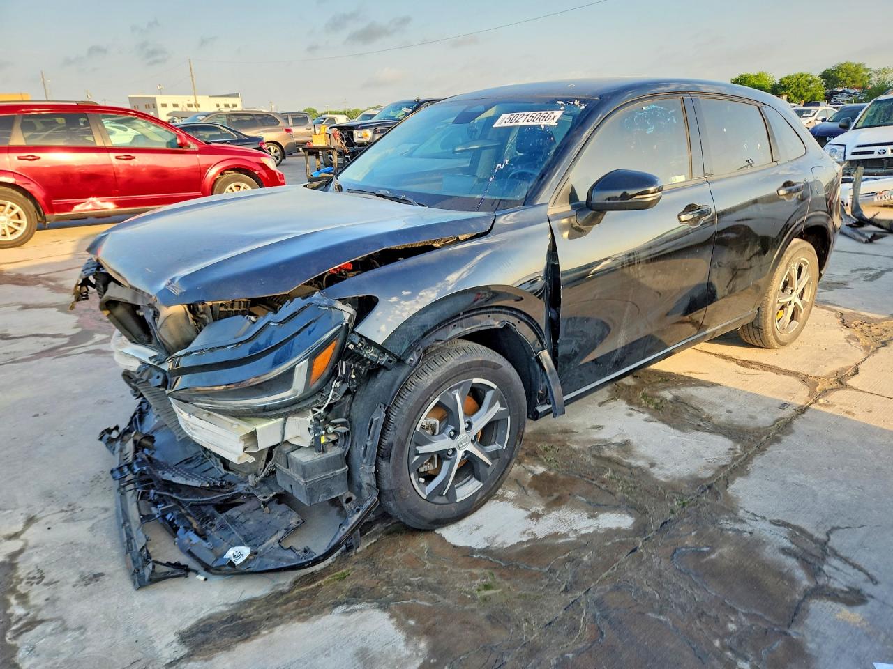 Salvage Honda HR-V Image