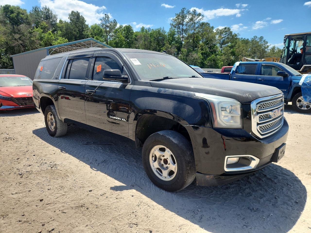 GMC Yukon C1500 Slt