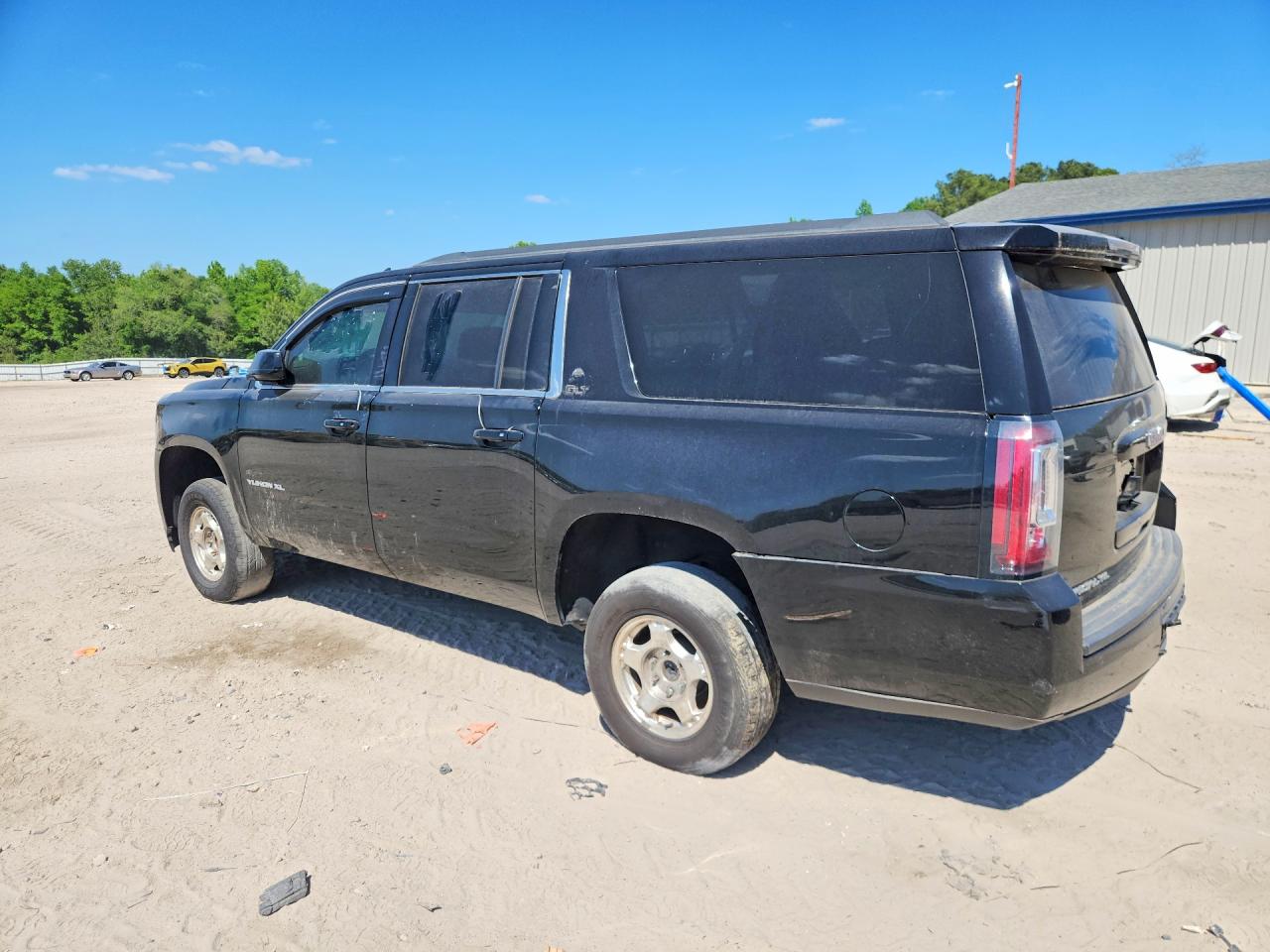 GMC Yukon C1500 Slt