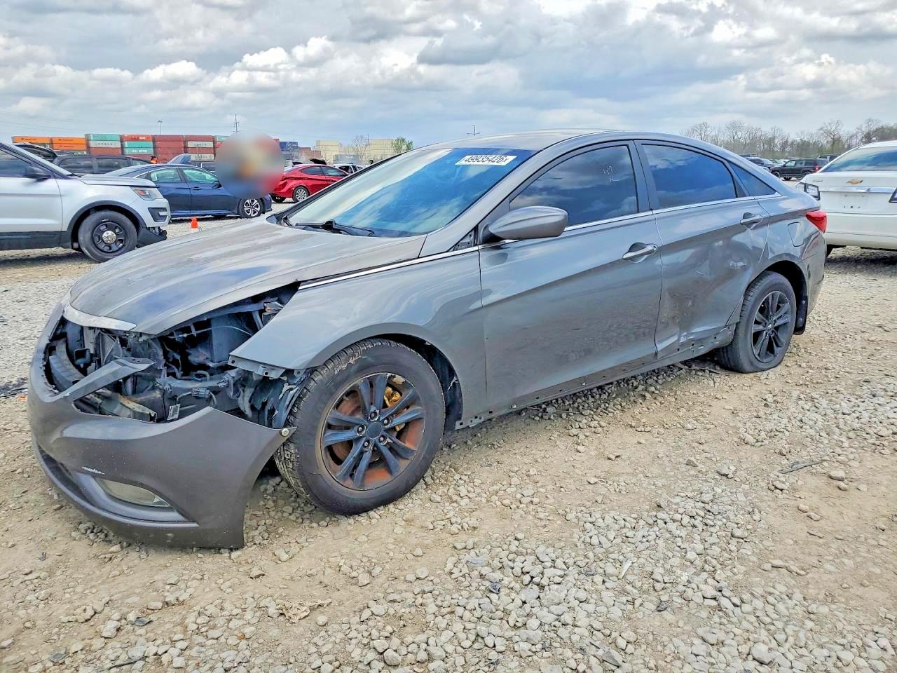 Salvage Hyundai SONATA Image