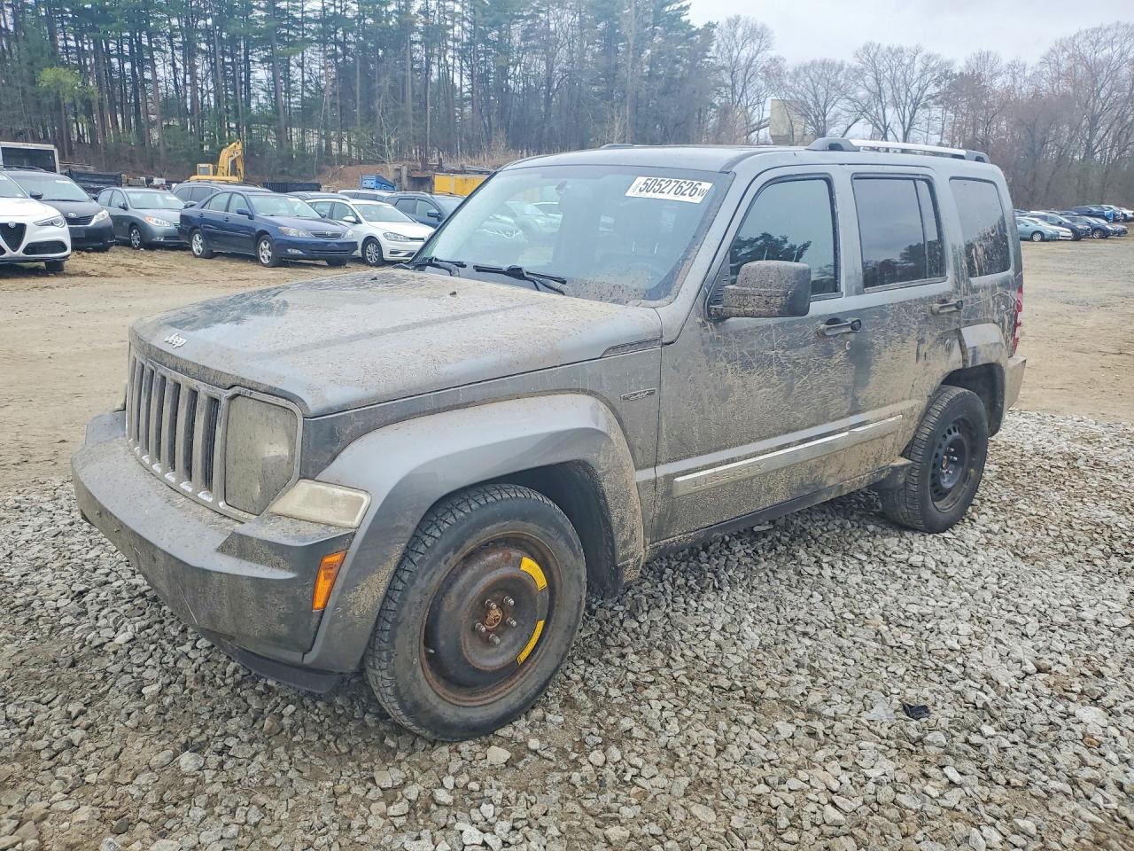 Salvage Jeep Liberty Image