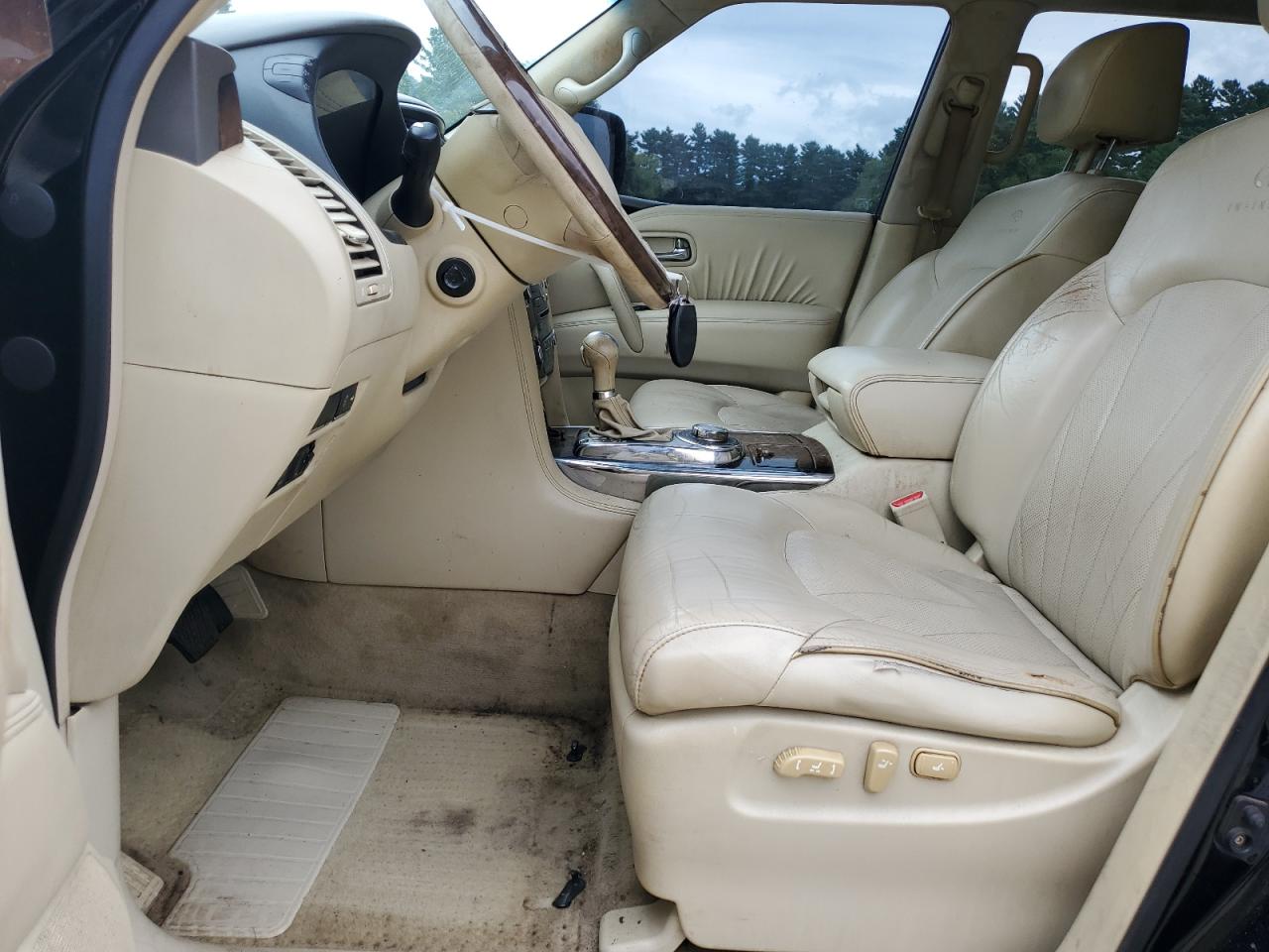 INFINITI Qx