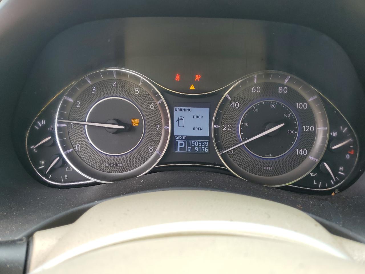 INFINITI Qx