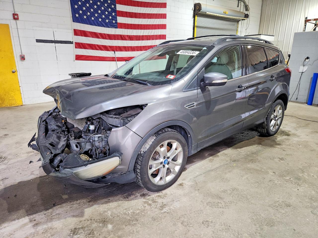 Salvage Ford Escape Image
