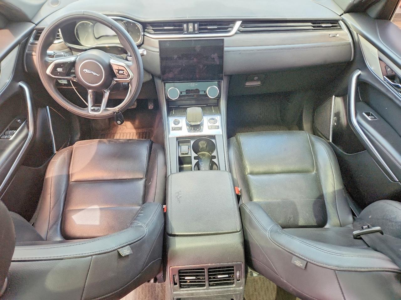 Jaguar F-PACE S