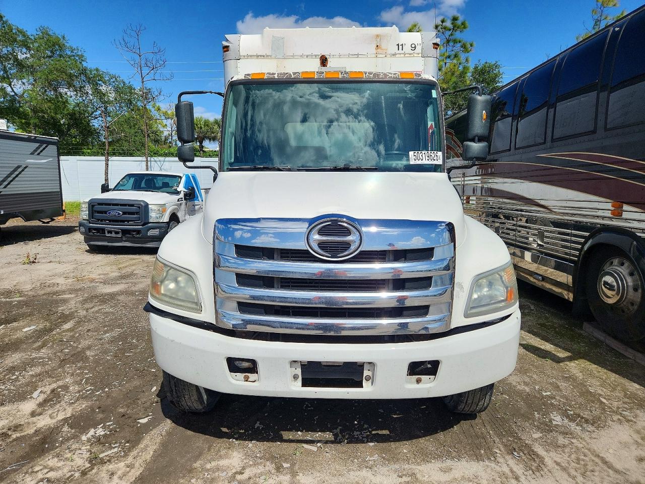 Hino 258 268