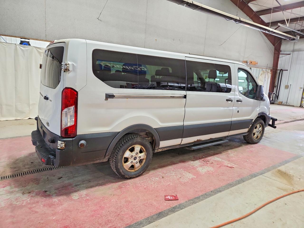 Ford Transit T-350