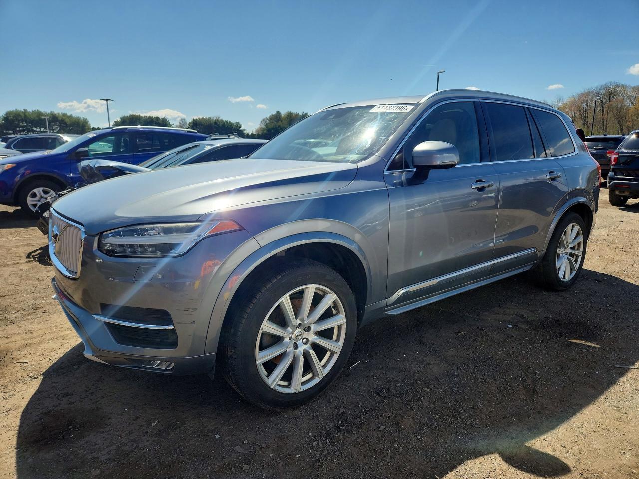 Salvage Volvo XC90 Image