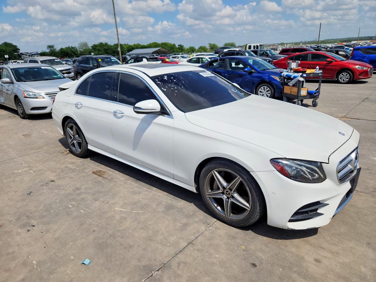 Mercedes-Benz E-Class 300 4matic
