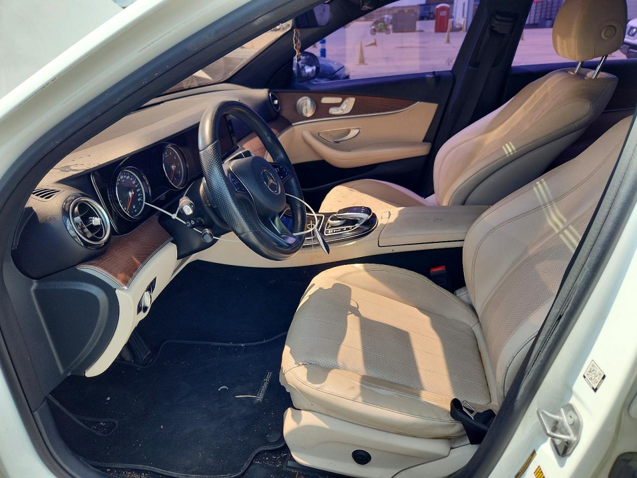 Mercedes-Benz E-Class 300 4matic