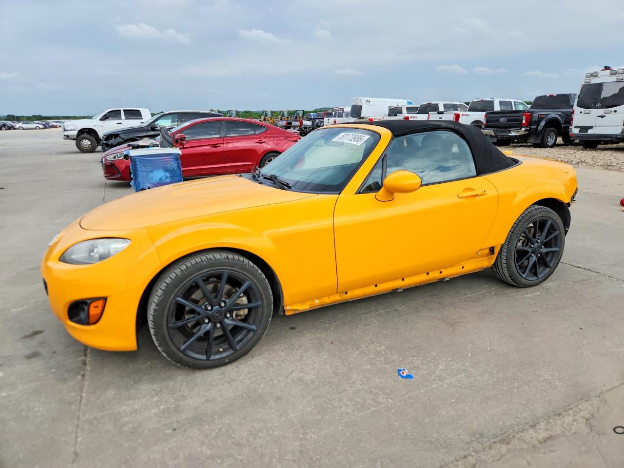 Salvage Mazda Mx5 Image