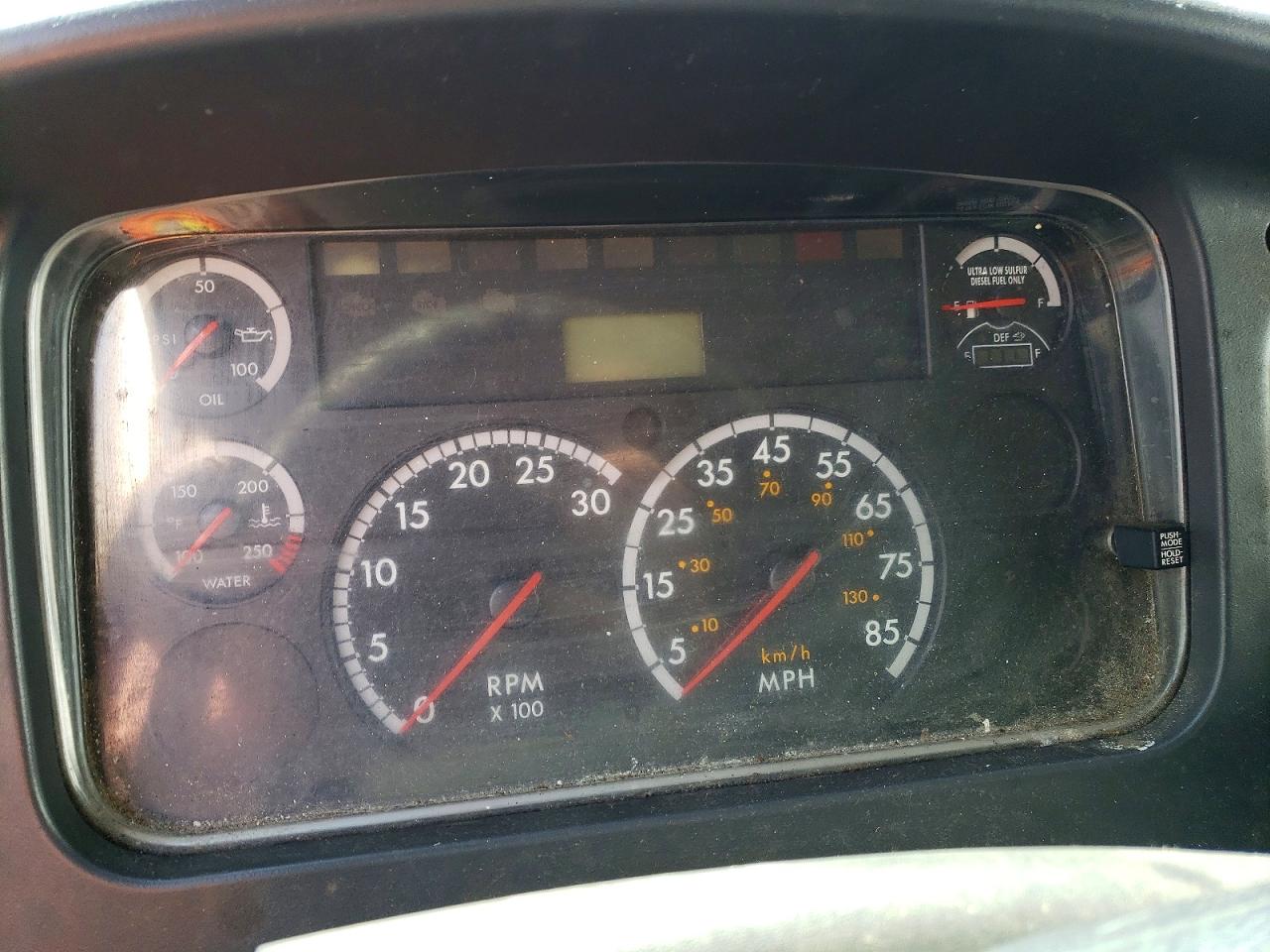 Freightliner M2