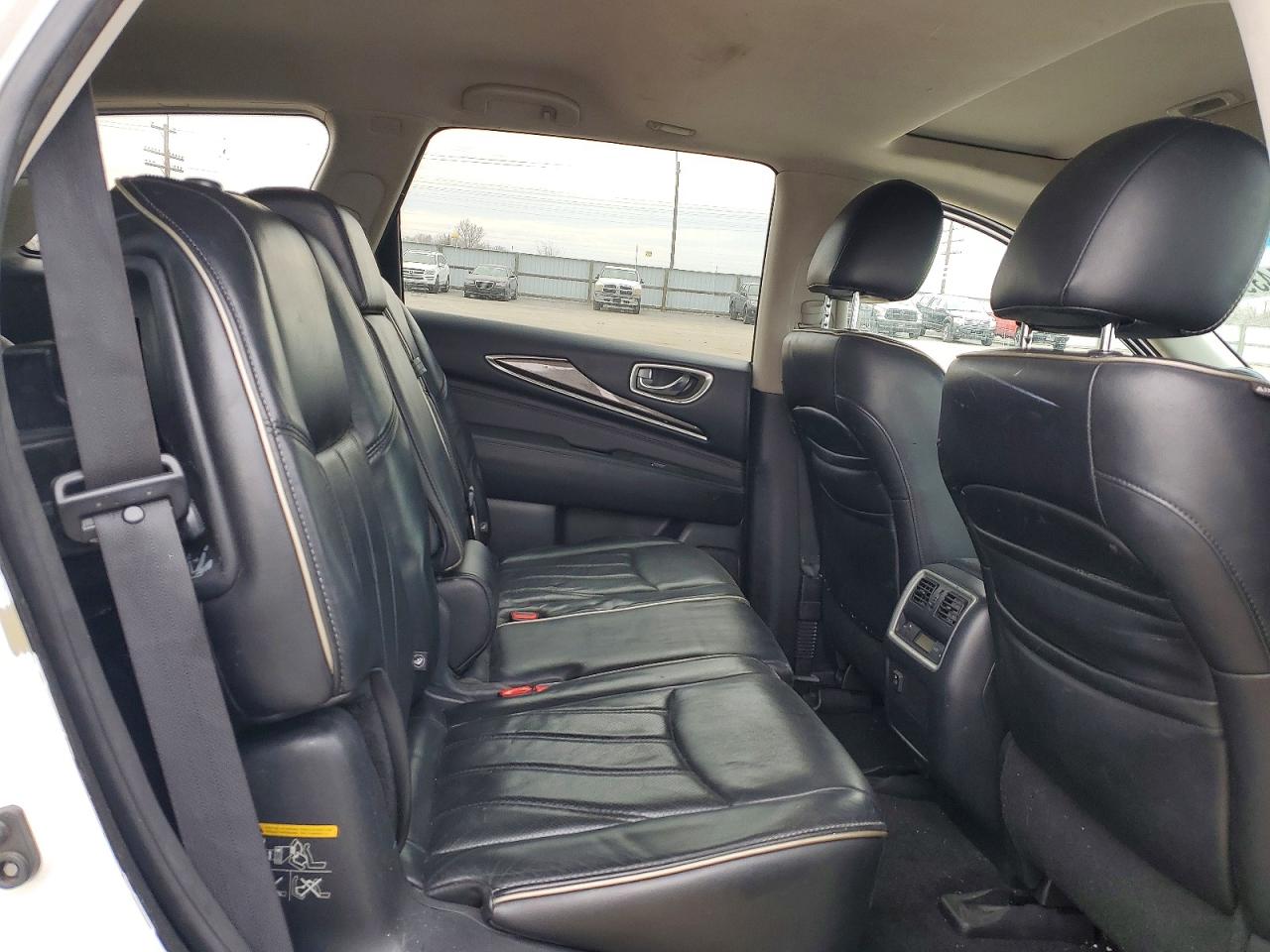 INFINITI Qx
