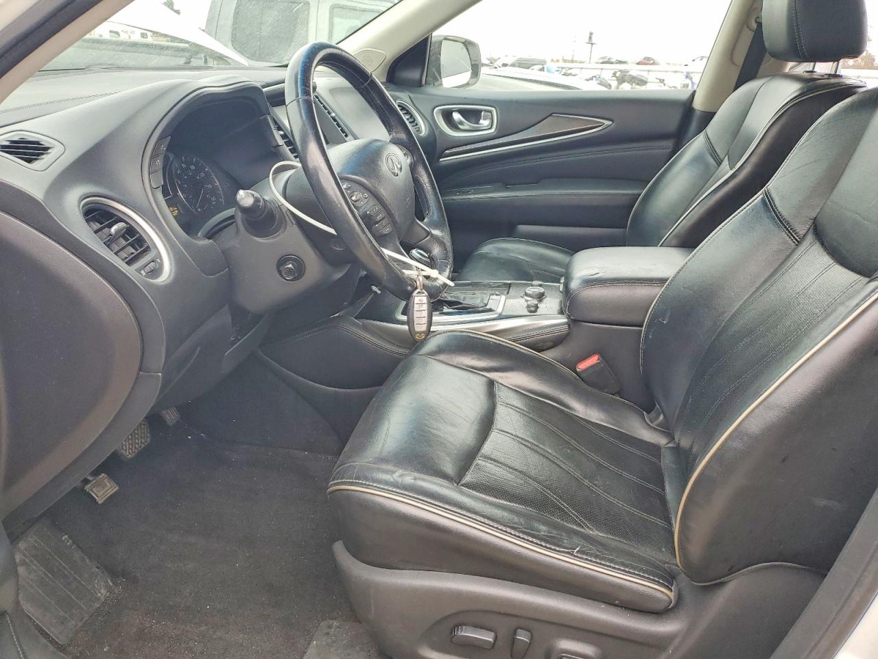 INFINITI Qx