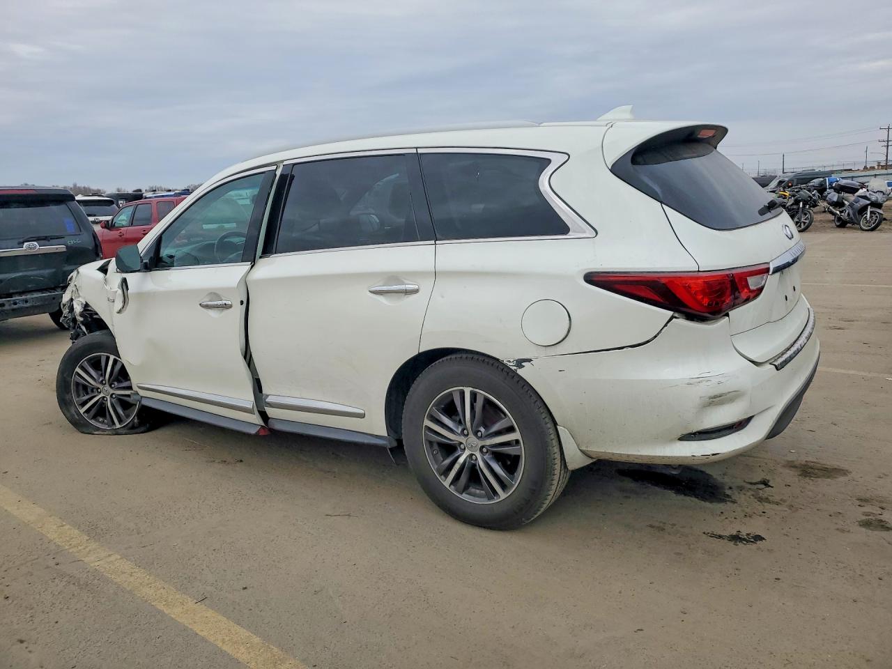INFINITI Qx