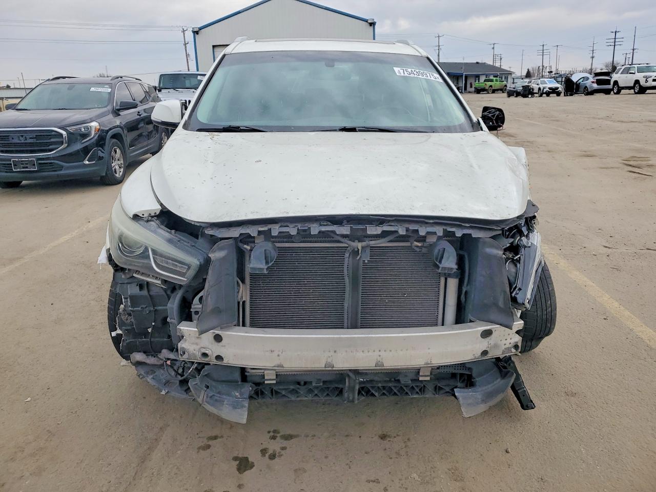 INFINITI Qx