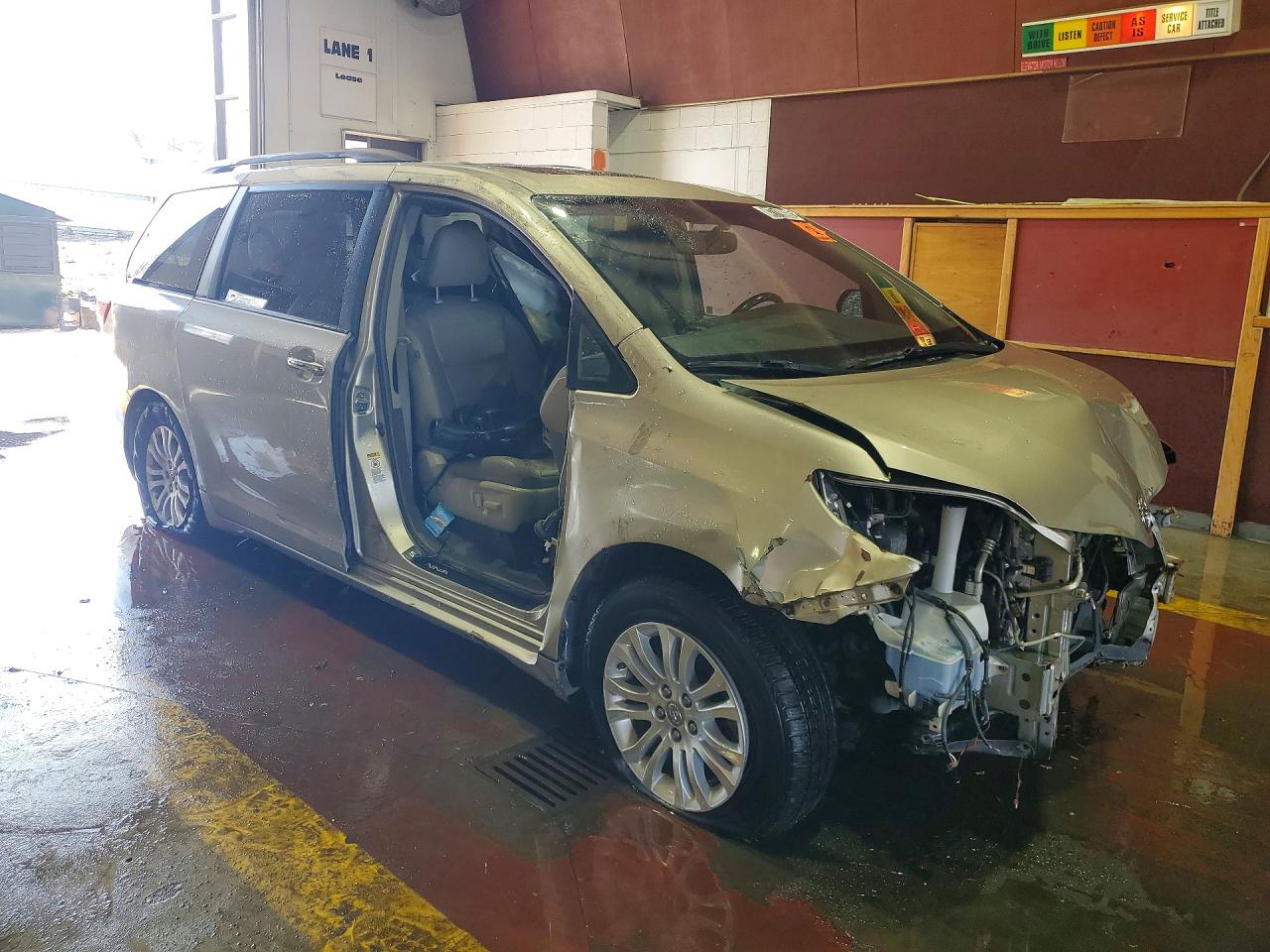 Toyota Sienna Xle 8-passenger