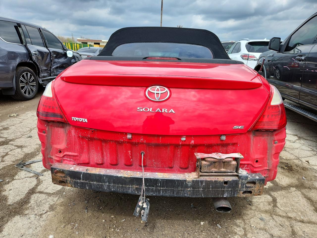 Toyota Camry Se V6