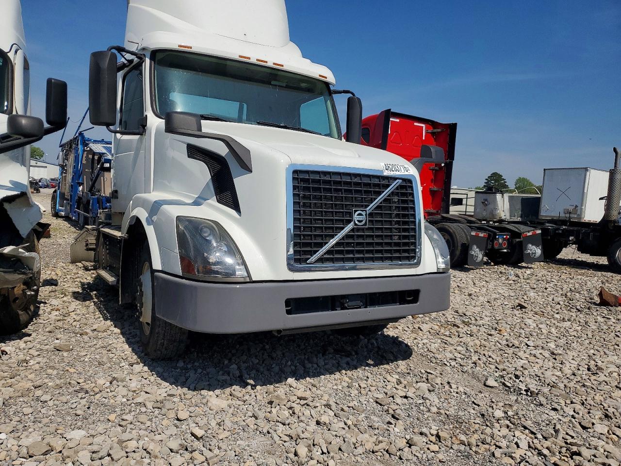 Salvage Volvo Vnl Image