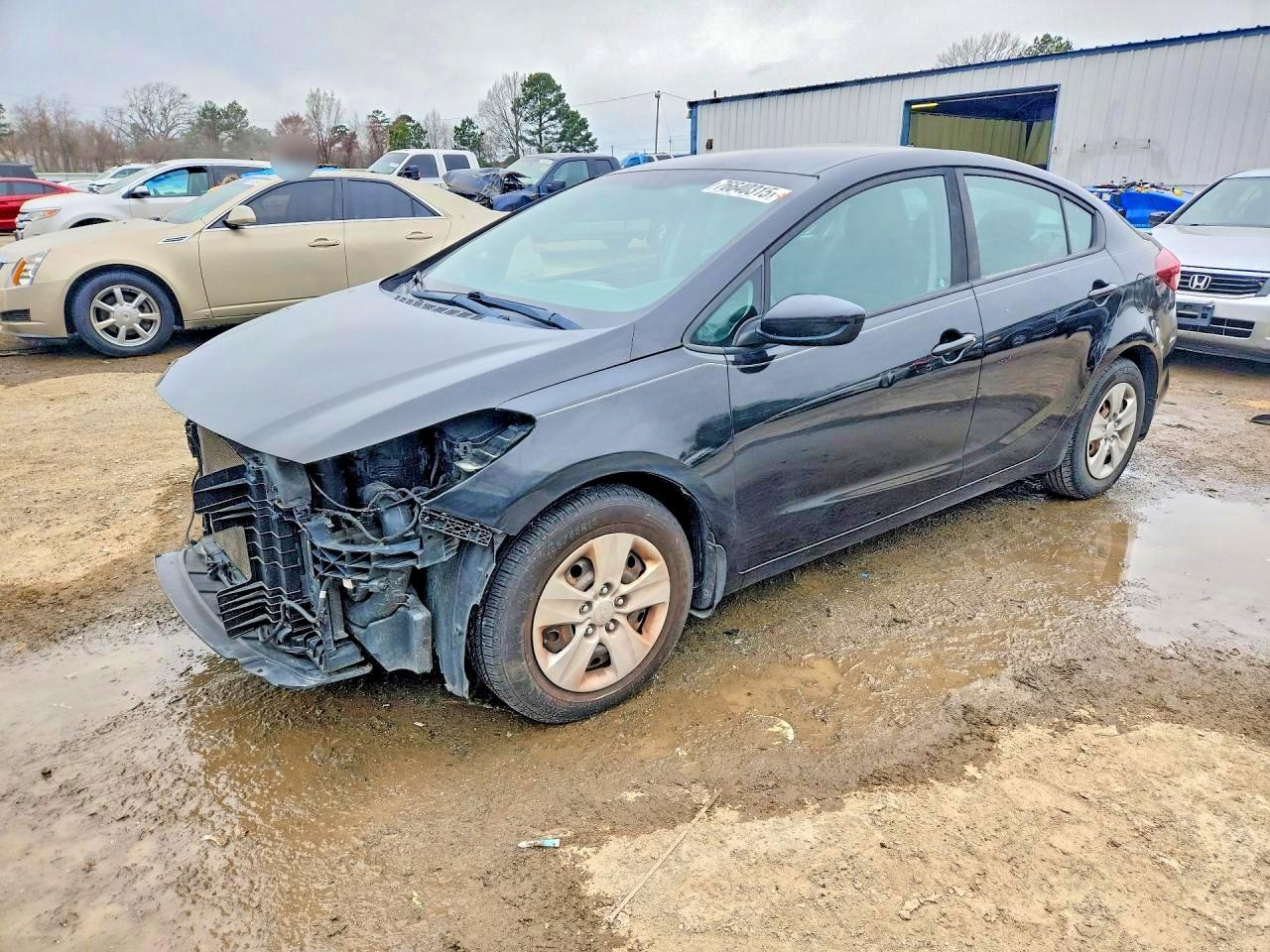 Salvage Kia Forte Image
