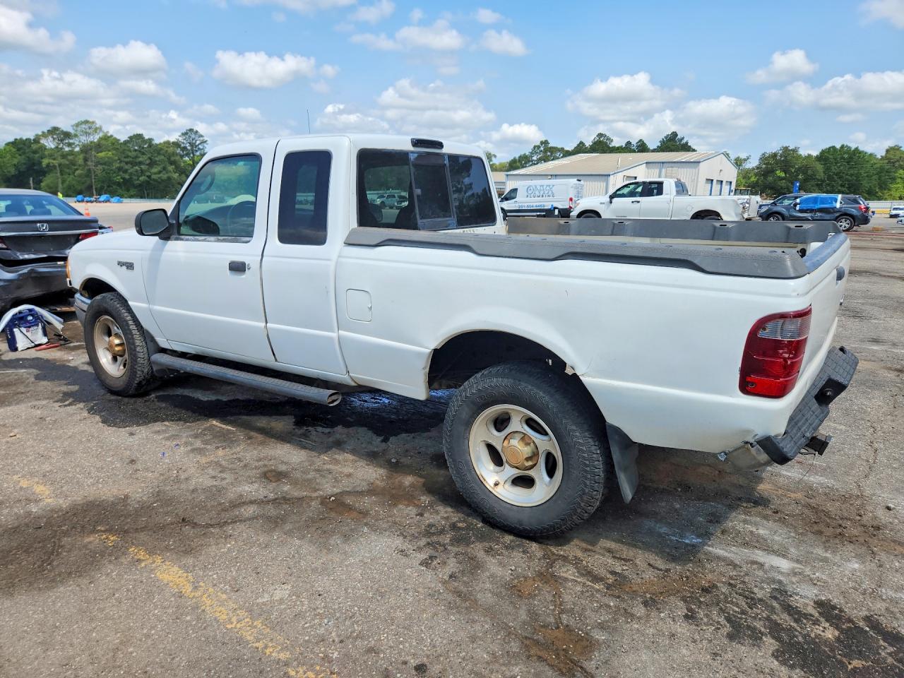 Ford Ranger Super Cab