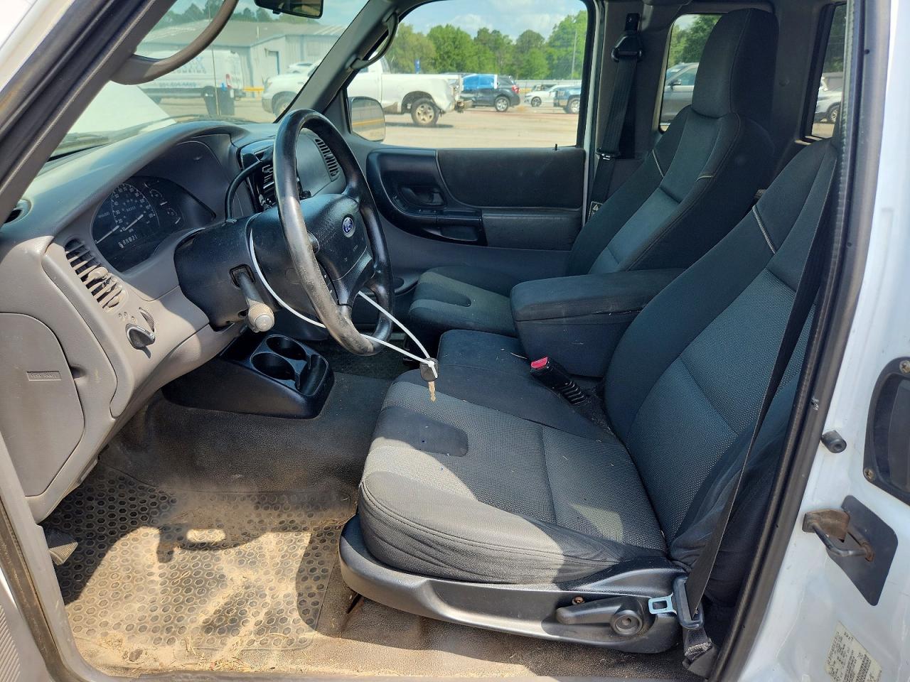 Ford Ranger Super Cab