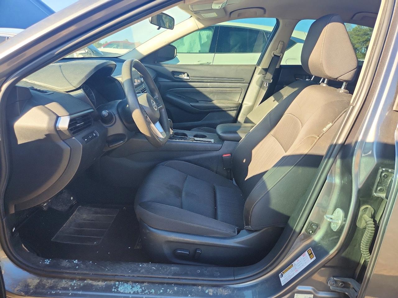 Nissan Altima S