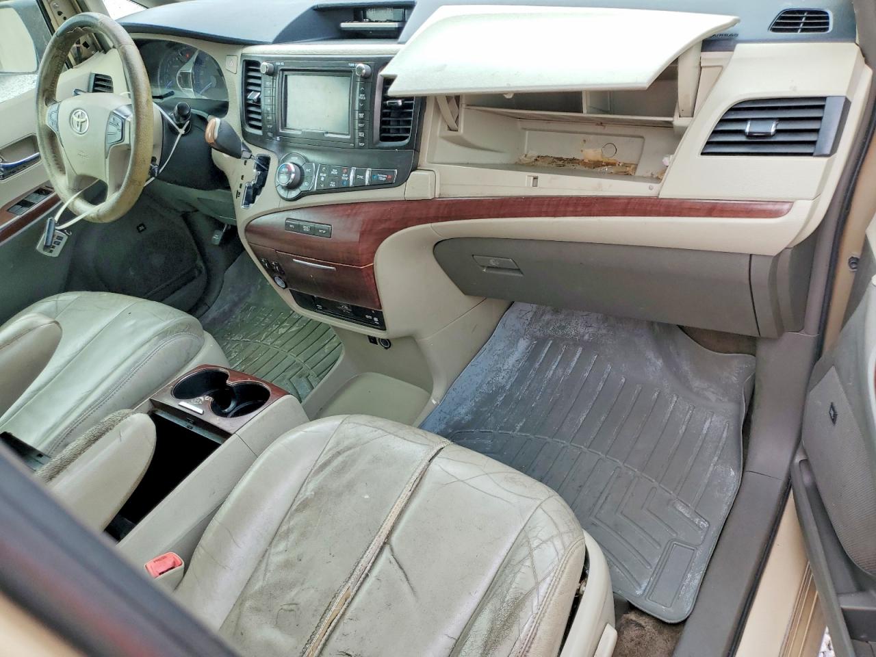 Toyota Sienna Xle 8-passenger