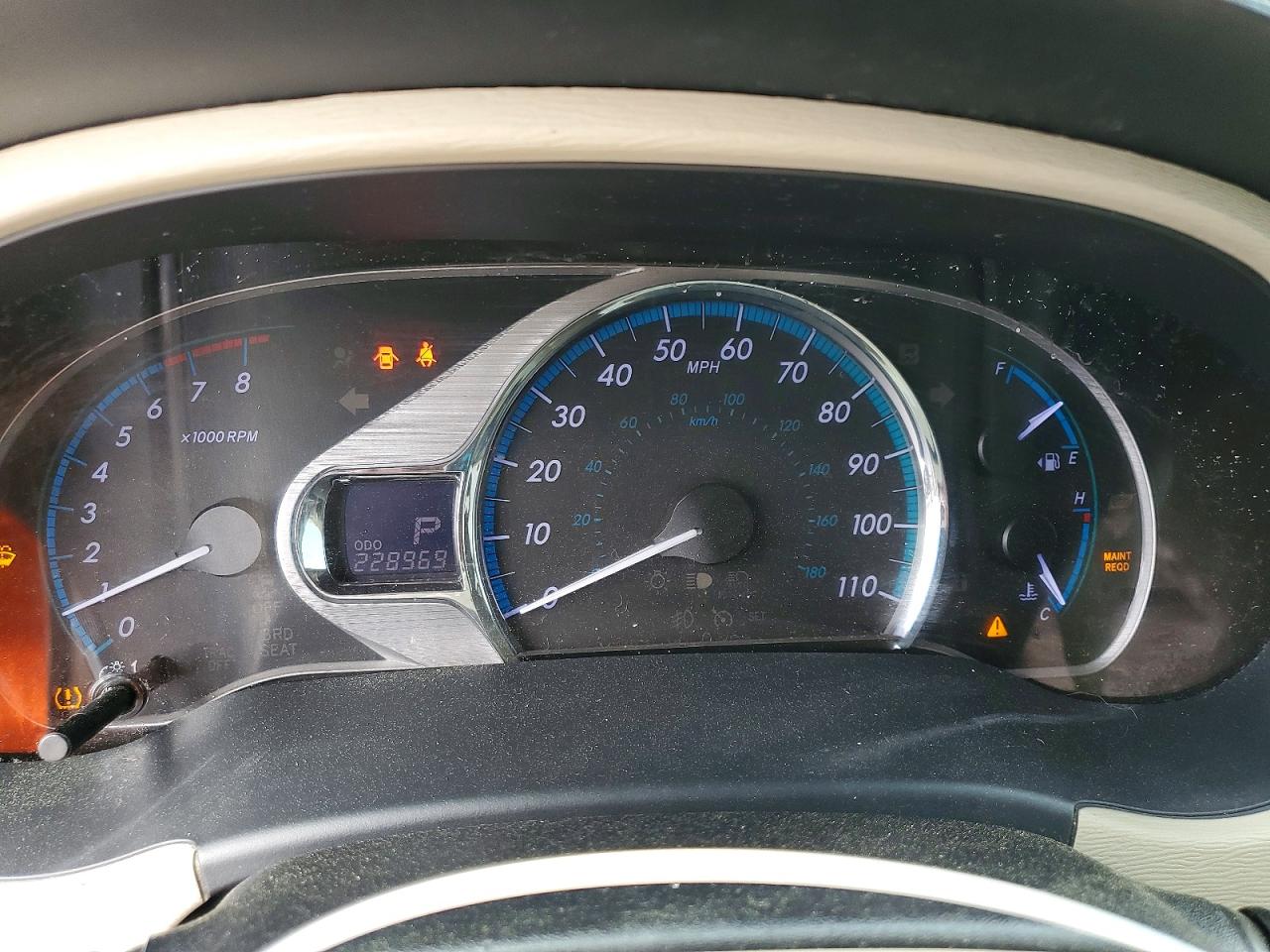 Toyota Sienna Xle 8-passenger