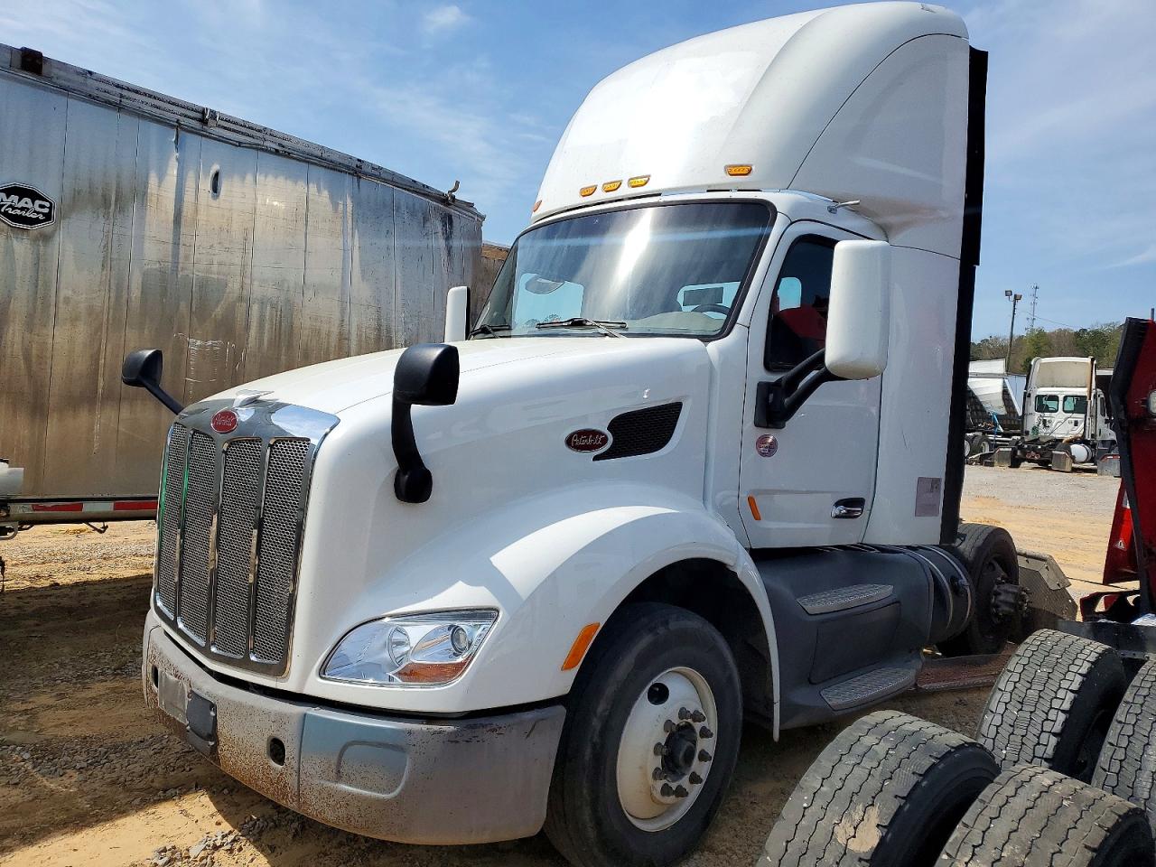 Peterbilt 579