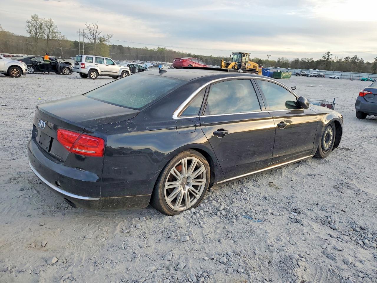 Audi A8 L Quattro